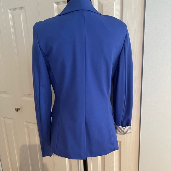 Blue jersey outside and striped satin lined blazer - Picture 3 of 4